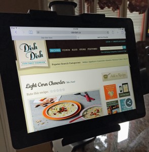 upper desk kitchen tablet holder mount, tablet holder, view recipes on tablet, online recipe organizer, product review