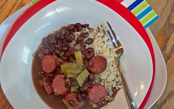 black beans with sausage and rice, crockpot recipe, easy dinner recipe
