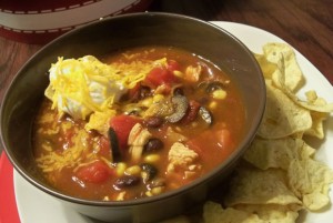 southwest chicken and black bean chili recipe, amazing chili recipes