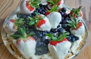 red, white and blueberry pie, patriotic dessert recipe