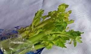 celery stalks, celery leaves, celery, healthy foods, healing foods, online cookbook,