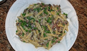 pasta florentine recipe made with mushrooms, ham and peas