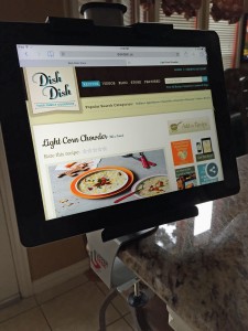 upper desk kitchen tablet holder mount, tablet holder, view recipes on tablet, online recipe organizer, review of upper desk tablet holder