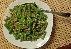 green beans, bacon and onion, vegetarian recipe, green bean recipe, quick recipes