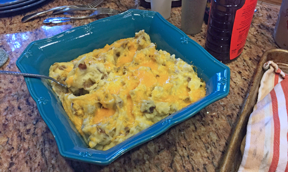 green chile and cheese mashed potatoes, mexican recipe, side dish recipe