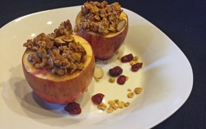 berry baked apples with granola and cranberries, dessert recipe