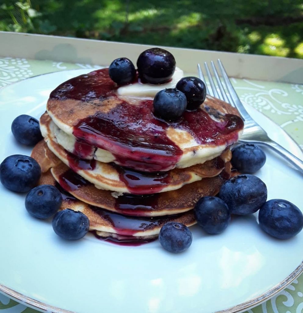 Keto Blueberry Blender Pancakes